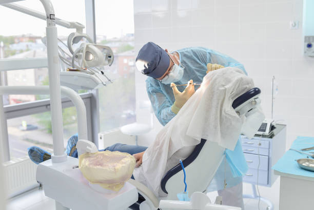 Best Dentist for Tooth Abscess  in Hahira, GA
